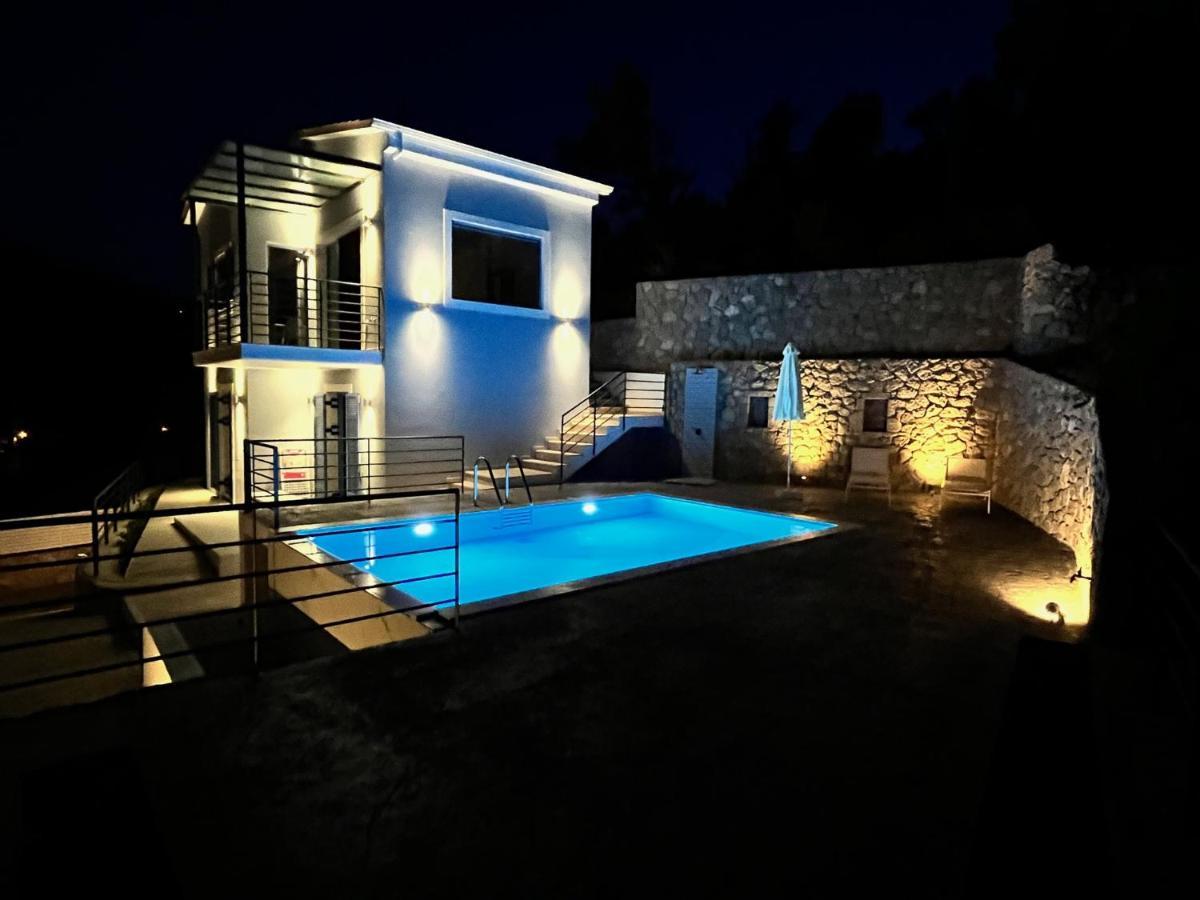 Katerina'S Village Ayios Nikitas Bagian luar foto