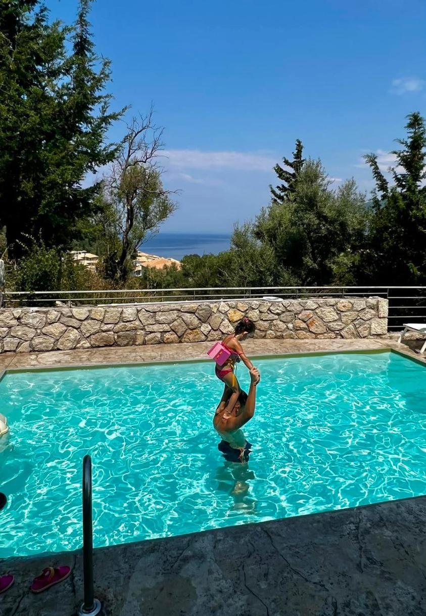 Katerina'S Village Ayios Nikitas Bagian luar foto